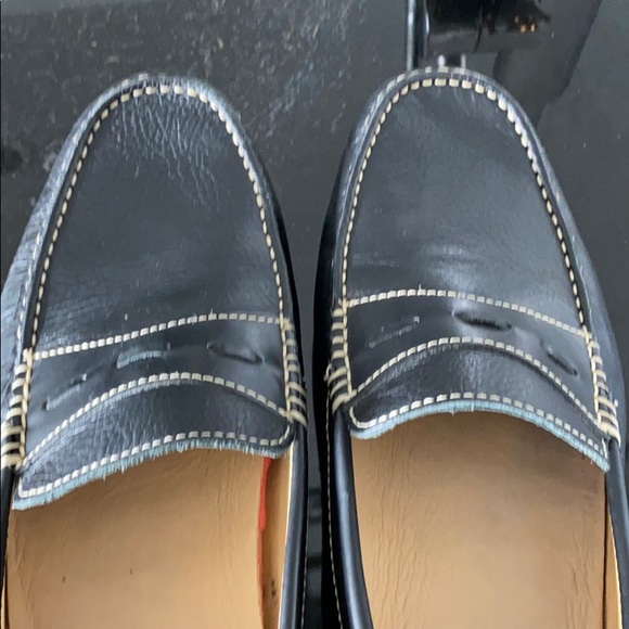 Donald Pliner Black loafer